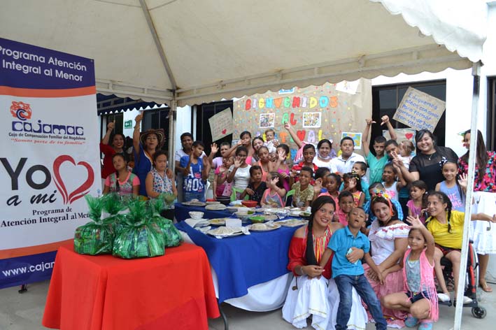 Todos disfrutaron el festival, donde participaron con muestras de bailes, y la preparación de platos típicos de la región Caribe.