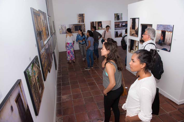 Esta exposición estará abierta al público en las salas del Museo de Arte de Unimagdalena, ubicado en el Claustro San Juan Nepomuceno, un espacio lleno de arte y cultura, escenario de la creatividad e ingenio de nuestros artistas invitados.