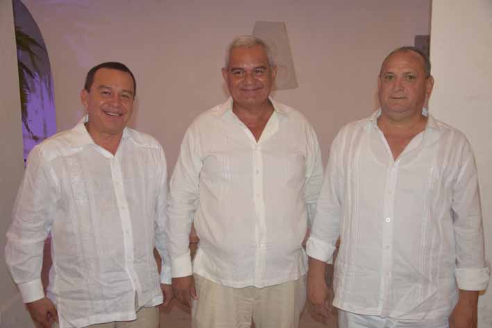 Silvio Molina, Jairo Molina y José Calderón.