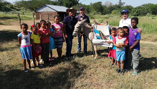 Andrew James Wigth visitó la vereda La Planada, comunidad indígena Zalemakú Sertuga, en las estribaciones de la Sierra Nevada de Santa Marta.