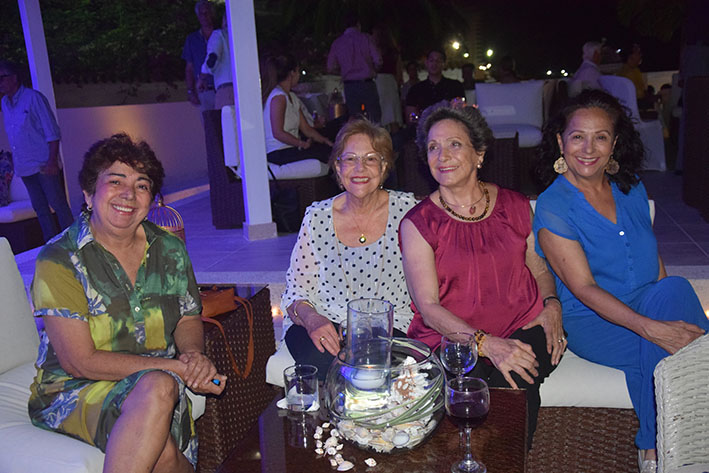 Alba Luz Celedón, Rina Celedón, Martha Fernández y Margarita Diazgranados.