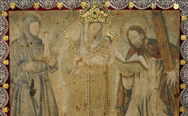 Cuadro original de la Virgen de Chiquinquirá que descansa en la Basílica Homónima en y que se renovó milagrosamente hace más de cuatro siglos.