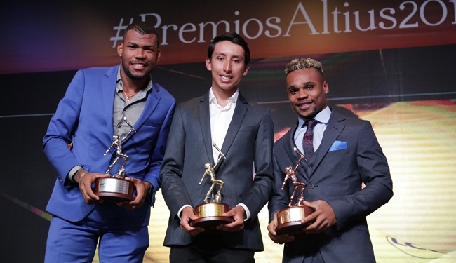 Egan Arley Bernal, Anthony José Zambrano y Francisco Mosquera recibieron  el Altius de Oro en la categoría de los deportes.