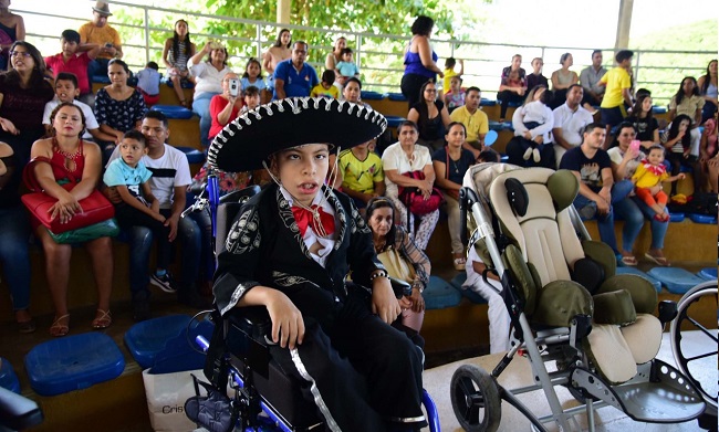 La Universidad del Magdalena sigue apoyando a población discapacitada del Departamento.