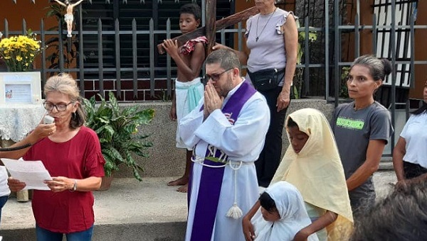 El sacerdote Jesús Orozco Pabón llegó a Santa Marta con el propósito de fortalecer la fe de los ciudadanos. 