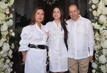 Adriana Lucía Bautista Tovar, Alirio Bautista y Gloria Tovar