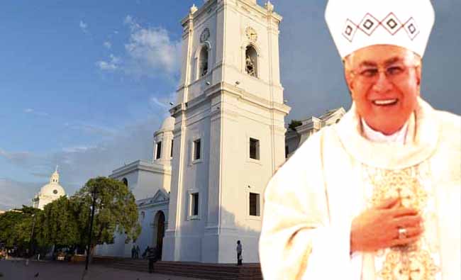 Monseñor Luis Adriano Piedrahita, Obispo de la Diócesis de Santa Marta. 