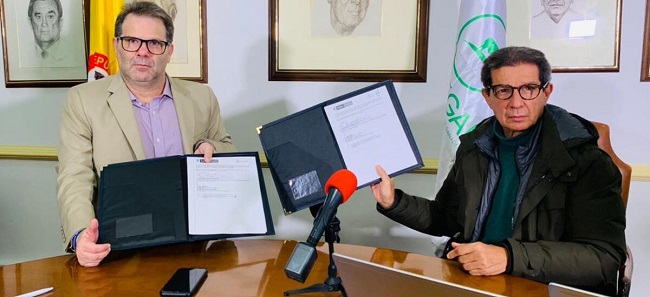 Viceministro de Asuntos Agropecuarios y ministro (e) de Agricultura, Juan Gonzalo Botero junto al presidente de Fedegán José Félix Lafaurie.