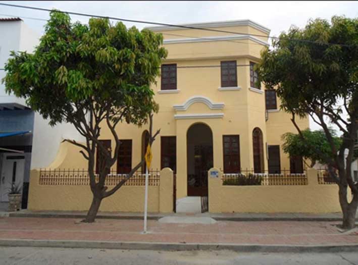 Escuela Rural de Niñas, construida en 1930, hoy Sede II de la I.E.D. Simón Rodríguez.