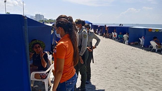 Santa Marta sigue rompiendo récord de visita de turistas y bañistas a las diferentes playas.