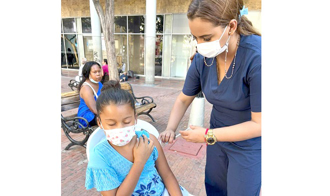 En general, Santa Marta lleva 886.407 dosis aplicadas a la población de todas las edades, de acuerdo con cifras recogidas por el Ministerio de Salud.