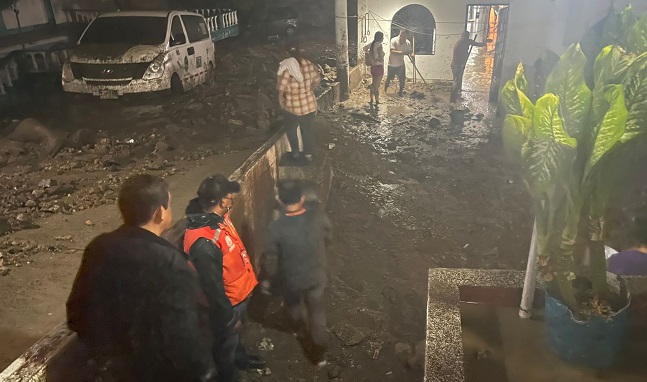 Algunas de las emergencias fueron deslizamientos rocosos entre leves y moderados, inundaciones y el colapso de una vivienda, entre otros.