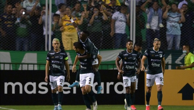 El Deportivo Cali espera conseguir una victoria hoy en casa para seguir con vida en la Libertadores.