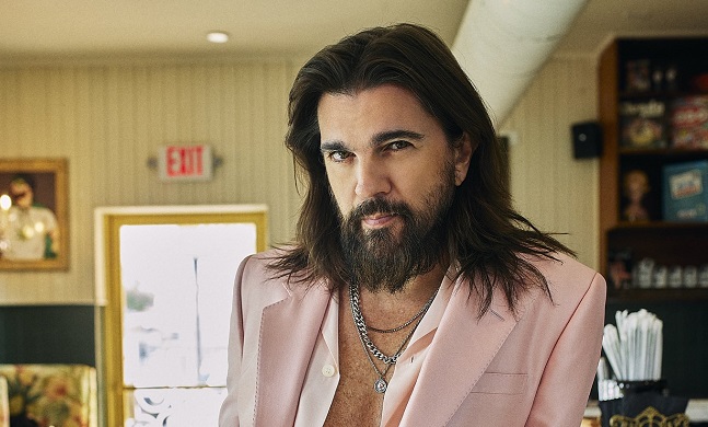 Juanes, cantante y compositor colombiano.