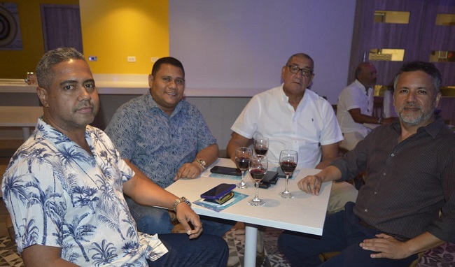 Leonar García, Alfredo Suárez, Víctor Bermúdez y Mauricio Arrieta.