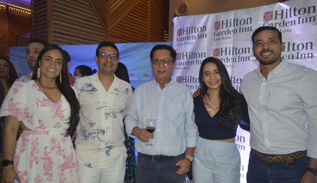 Laura Agudelo, Abraham Katime, ván Calderón, Mayra Poveda y Javier Quintero.