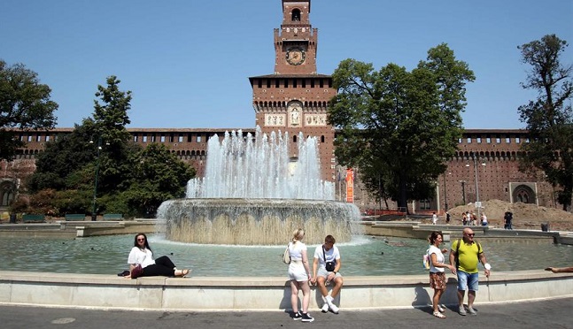 El Ministerio de Salud italiano dijo que el número de ciudades italianas en alerta roja debido a la ola de calor que asola el país va a aumentar.