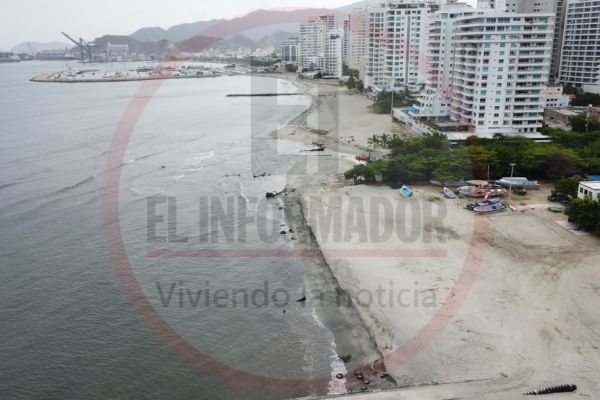 Panorámica de la playa Los Cocos, en el que se aprecian las aguas cristalinas que realzan la belleza natural de este encantador rincón del Caribe. Derechos Reservados/ELINFORMADOR