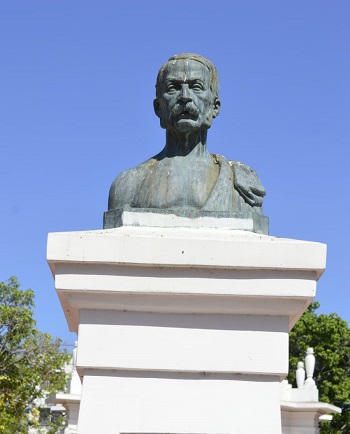 Escultura del expresidente de Colombia, Manuel Murillo Toro. Lugar: parque Santander.