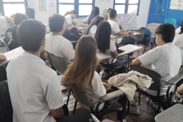 Estudiantes del Gimnasio Campestre de El Rodadero, en Santa Marta, participaron en una encuesta sobre sus aspiraciones profesionales realizada por EL INFORMADOR. Foto Derechos reservados EL INFORMADOR.