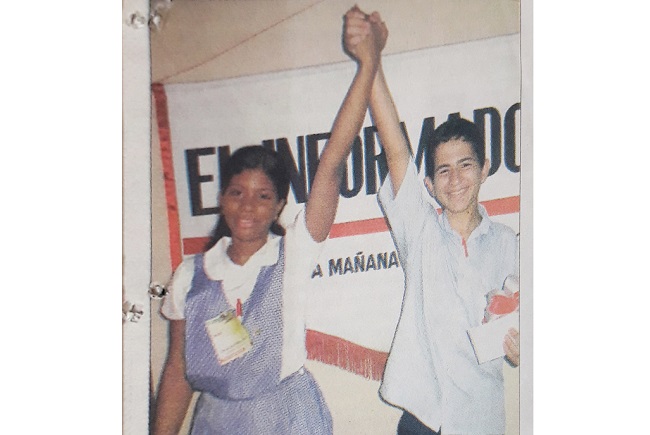 Los triunfadores: Nolvis Álvarez Quiroz, del Colegio Santafé de Valledupar y Ricardo Coneo de la IED John F. Kennedy de Aracataca, Magdalena. 
