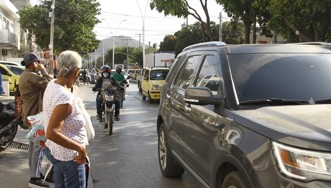 Son múltiples los casos de imprudencia que se presentan diariamente en Santa Marta, es por eso que la recomendación es acatar las normas dispuestas para no ocasionar ningún tipo de incidente que atente contra la vida de otro y que sea perjudicial para su bolsillo.