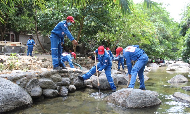 La Cruz Roja Colombiana Seccional Magdalena capacitó a 20 voluntarios dispuestos a intervenir en zonas afectadas por inundaciones.