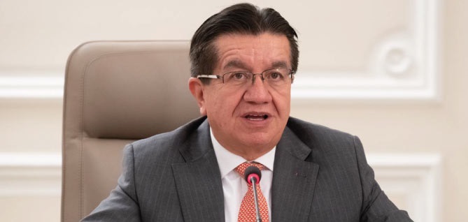 Ministro de Salud y Protección Social, Fernando Ruiz Gómez.