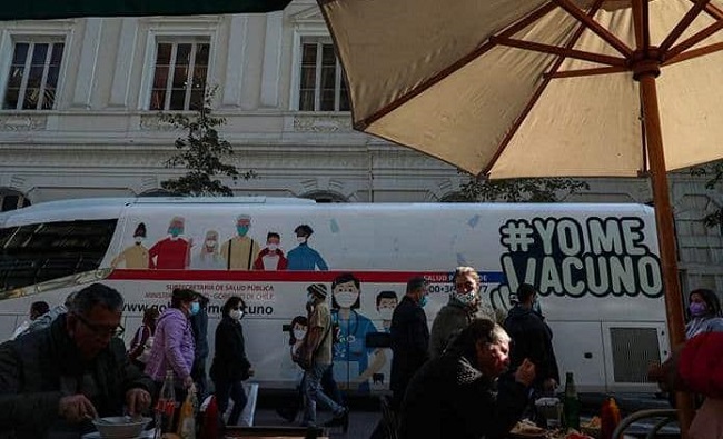 El repunte se produce además en paralelo a una de las campañas de vacunación más exitosas del mundo.