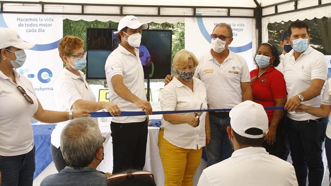 El presidente Felipe Ríos y el Gerente General, Jhon Jairo Toro, junto a líderes sociales de estas comunidades, inauguraron los proyectos que beneficiarán a alrededor de 6 mil clientes de Air-e.