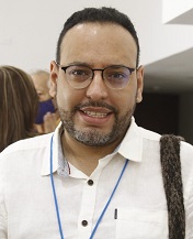 Julián Molina Gómez, superintendente del Subsidio Familiar.