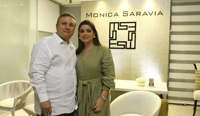 Juan José Vives y Mónica Saravia.