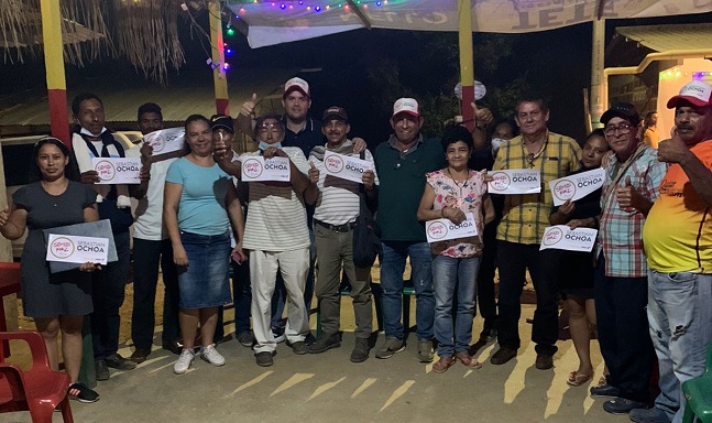 Habitantes de la vereda El Mico, en la Sierra Nevada de Santa Marta, también respaldan a Sebastián Ochoa en su candidatura a la Cámara de Representantes por la circunscripción especial de paz.
