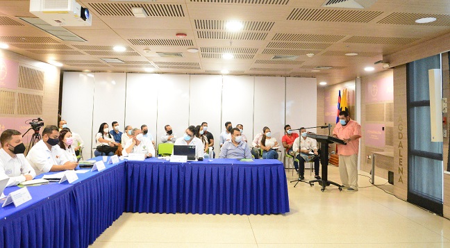 El evento se realizó en formato híbrido con la participación de alcaldes y veedores comunitarios.