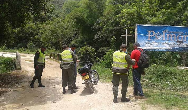 Uniformados de la Metropolitana realizaron planes de registro y control en el área urbana corregimiento de Palmor.