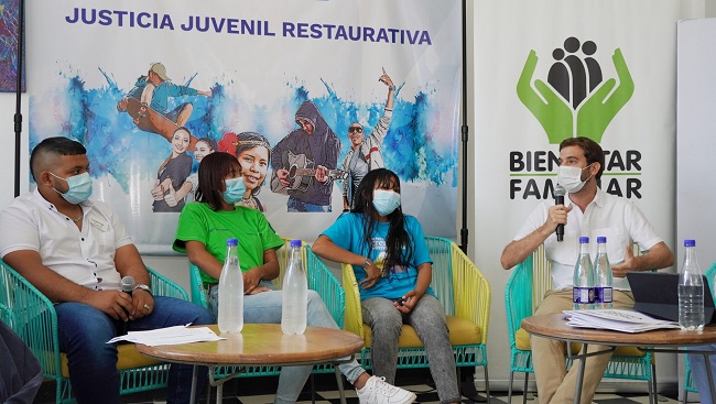 Camilo Rojas Castro explicó los beneficios de la nueva política y por qué es importante que el Estado enfoque sus esfuerzos en la Justicia Juvenil Restaurativa.
