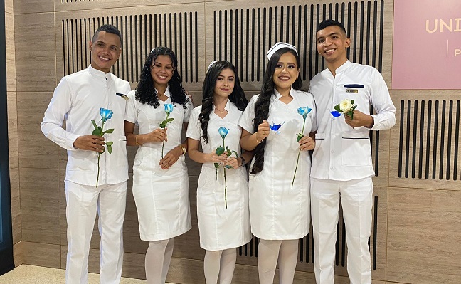 Cristian Parra, Stefany García, Lizeth Lozada, Idania Beltrán y Santiago Pineda.