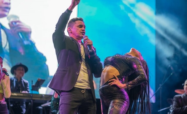 Jorge Celedón Guerra, también conocido como Jorgito Celedón, es un cantante y compositor colombiano de vallenato y cumbia.