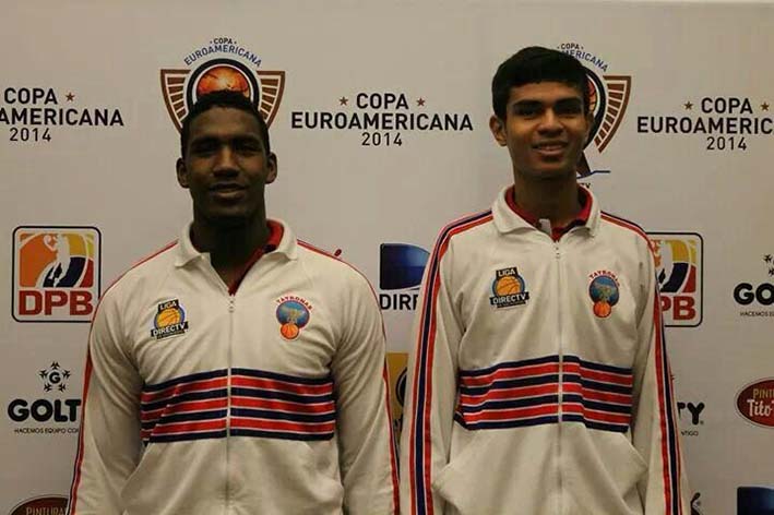 Andrés y Yildon se encuentran en la cumbre del baloncesto colombiano.