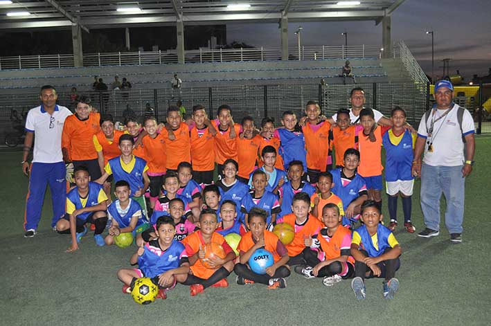 Ese grupo infantil amante del deporte es al que se ha propuesto llegar Cajamag con el programa gratuito Escuelas de Formación Deportivas