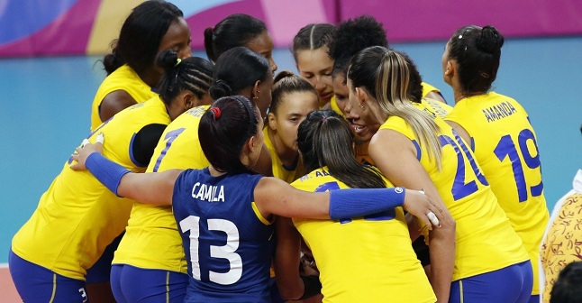 El equipo colombiano no pudo conquistar la medalla dorada, conformandose con la presea de plata.