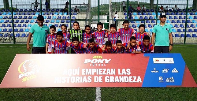 El torneo Pony Fútbol se desarrolla con la participación de 32 equipos, 25 locales y siete de los municipios del Magdalena en las categorías de 11 y 13 años.