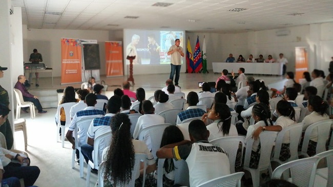  La conferencia fue dictada por el exjugador de la Selección Colombia, Faryd Mondragón.