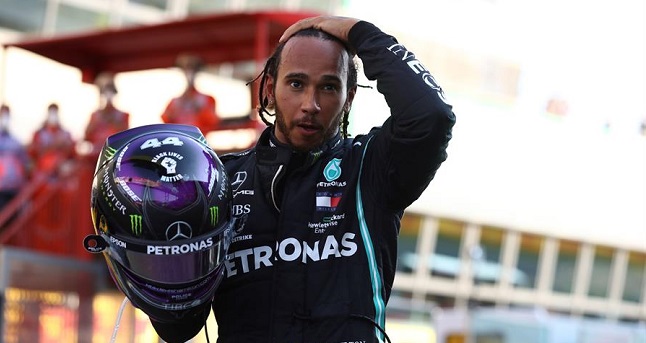 Mercedes quiere negociar con el británico Lewis Hamilton la prolongación del contrato con esta escuadra.