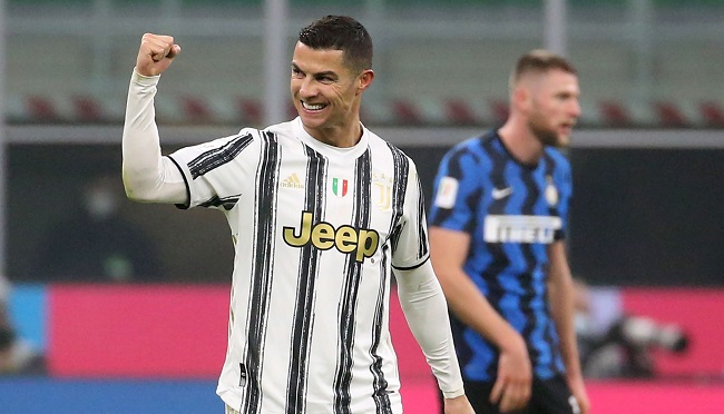Cristiano Ronaldo llegó a los 763 goles y se convierte en el mayor goleador del fútbol mundial.