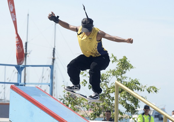 El Camellón de la Bahía fue testigo del oro de Jazmín Álvarez y la plata de Jhancarlos González del skateboarding street de los I Juegos Centroamericanos y del Caribe de Mar y Playa 2022.