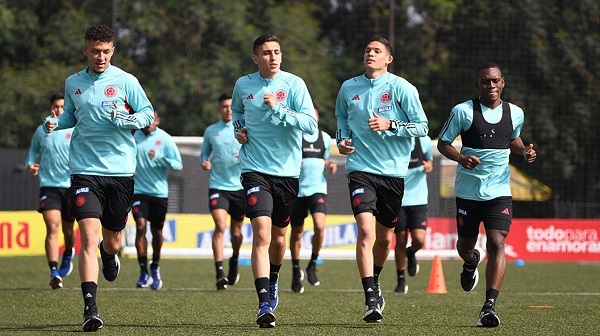 La selección Colombia lleva a cabo sus entrenamientos en la ciudad de Bogotá, antes de su debut ante Paraguay. 