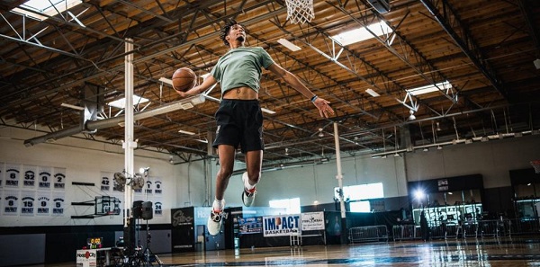 En los meses de abril y mayo, desde que termina la temporada universitaria hasta que en junio se celebra el Draft de la NBA, ‘Impact Basketball’ se llena de jugadores que buscan su oportunidad en la mejor liga del mundo.