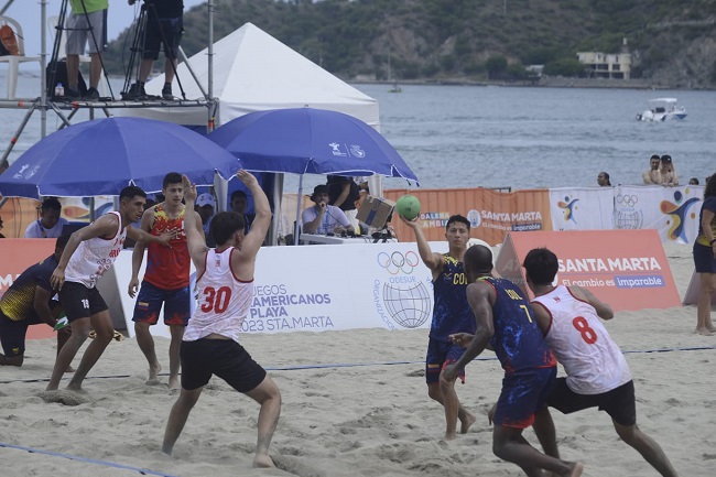 Fotos: Ly Eric Amasifuen/ EL INFORMADOR. El Rodadero, Santa Marta.