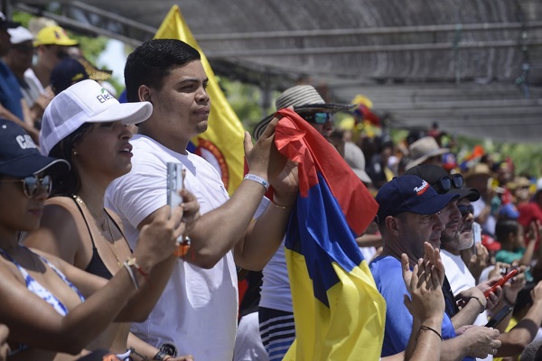 Lleno total en el Colombia vs Brasil de Futbol Playa